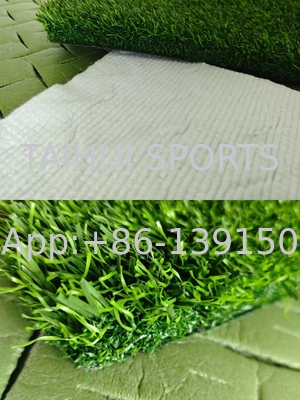 जल निकासी छेद 1.5 मीटर चौड़ाई फुटबॉल मैदानों के लिए शॉक पैड