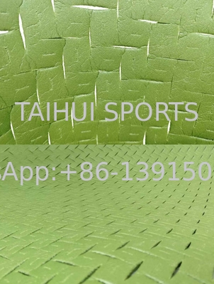 फुटबॉल / हॉकी / रग्बी मैदान शॉक पैड कटिंग शैली डिजाइन जल प्रतिरोध उत्कृष्ट शॉक अवशोषण
