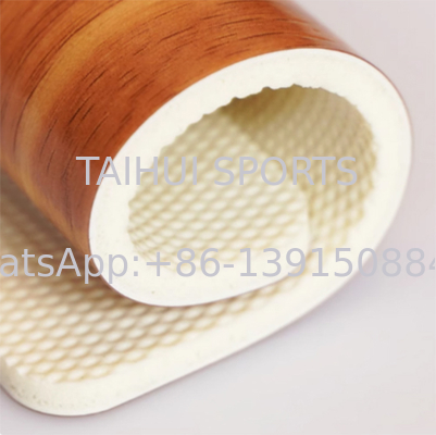 आधुनिक पर्यावरण के अनुकूल 3.5 मिमी-8 मिमी टिकाऊ खेल फर्श बास्केटबॉल/वोलीबॉल/टेबल टेनिस/बैडमिंटन/पिकलेबॉल कोर्ट के लिए लकड़ी का अनाज